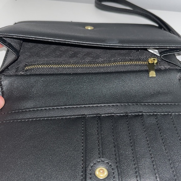 Steve Madden Wristlet - Picture 3 of 4